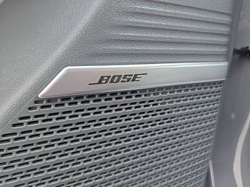 Used 2025 Hyundai Santa Fe Calligraphy image 12