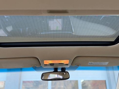 Used 2014 Toyota Avalon Limited image 49