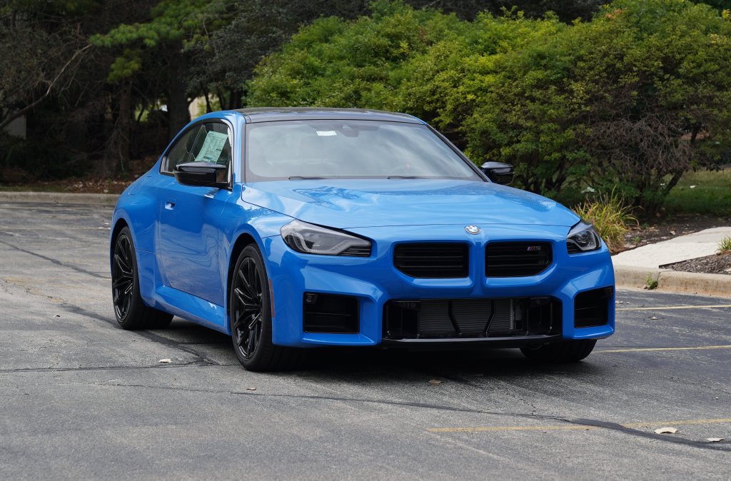 Used 2026 BMW M2 w/ Lighting Package RWD image 1