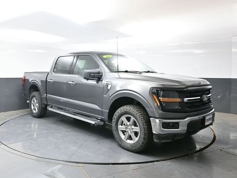 Used 2024 Ford F150 XLT AWD/4WD image 6