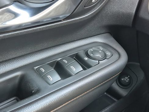 Used 2020 GMC Terrain SLT w/ Preferred Package FWD image 19