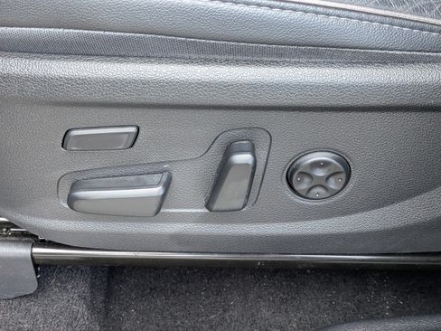 Used 2022 Hyundai Santa Fe Limited FWD image 19
