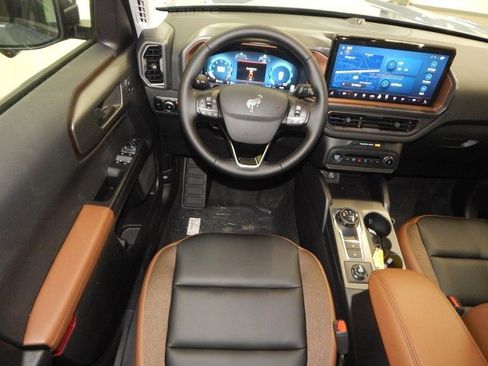 New 2025 Ford Bronco Sport Outer Banks w/ Outer Banks Tech Package+ image 11