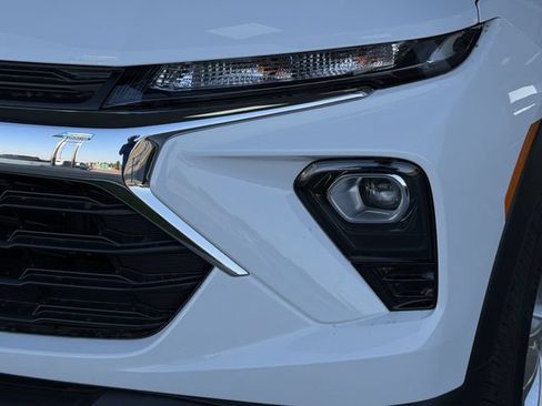 New 2026 Chevrolet TrailBlazer LS w/ LS Convenience Package FWD image 6