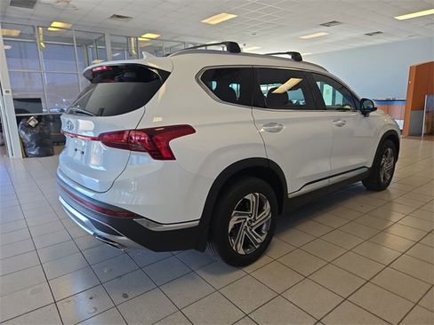 Used 2022 Hyundai Santa Fe SEL w/ Convenience Package image 8