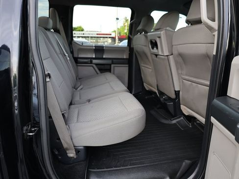 Used 2016 Ford F150 XLT image 16