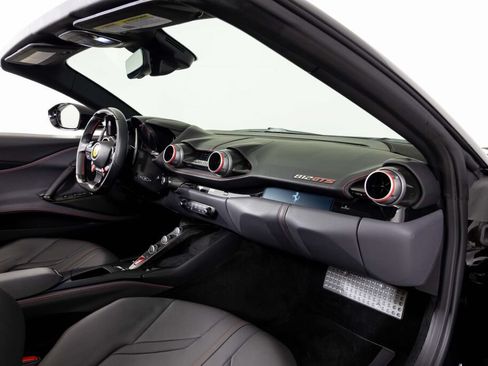 Certified 2021 Ferrari 812 GTS RWD image 38