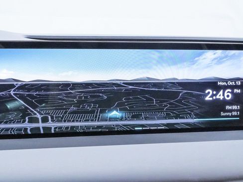 Certified 2025 Genesis G80 2.5T Sport Prestige image 16