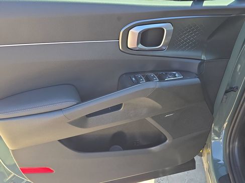 New 2026 Kia Sorento EX AWD/4WD image 18