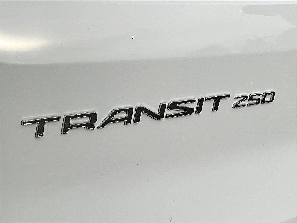 Used 2025 Ford Transit 250 148 High Roof Extended RWD image 24
