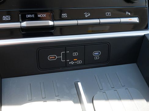 Certified 2026 Hyundai Santa Fe SE AWD/4WD image 33