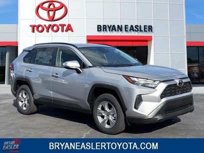 New 2025 Toyota RAV4 XLE