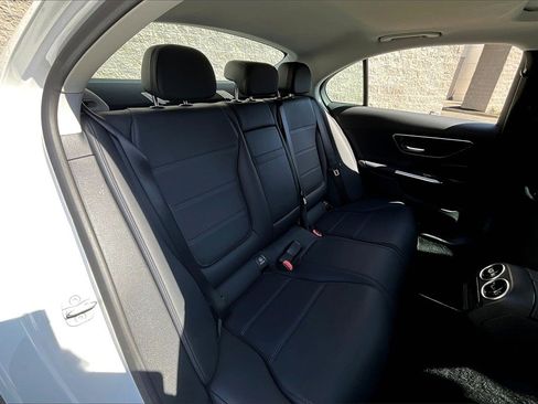 Used 2025 Mercedes-Benz C 300 4MATIC Sedan image 29