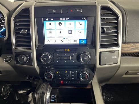 Used 2018 Ford F150 Lariat image 24