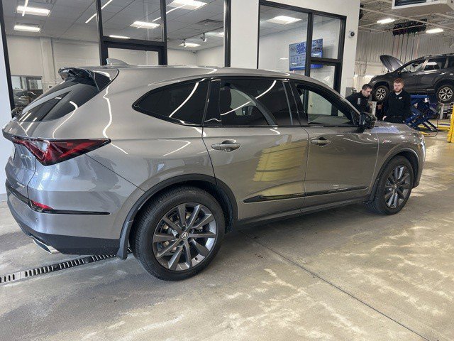 Used 2025 Acura MDX A-Spec AWD/4WD image 3