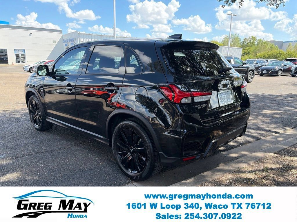 Used 2025 Mitsubishi Outlander Sport LE AWD/4WD image 6