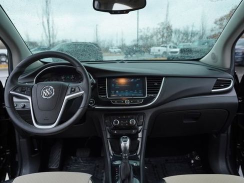 Used 2021 Buick Encore Preferred w/ Safety Package image 26