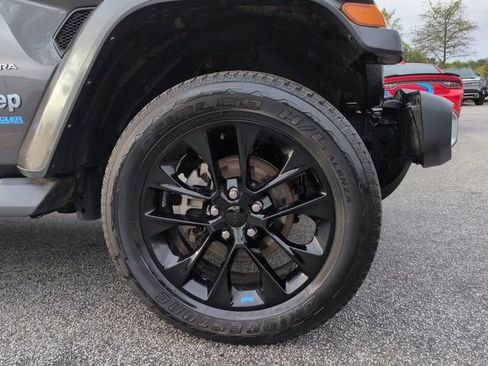 Certified 2022 Jeep Wrangler Unlimited Sahara w/ Cold Weather Group image 12