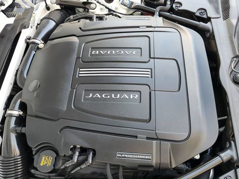 Used 2023 Jaguar F-TYPE Convertible RWD image 29