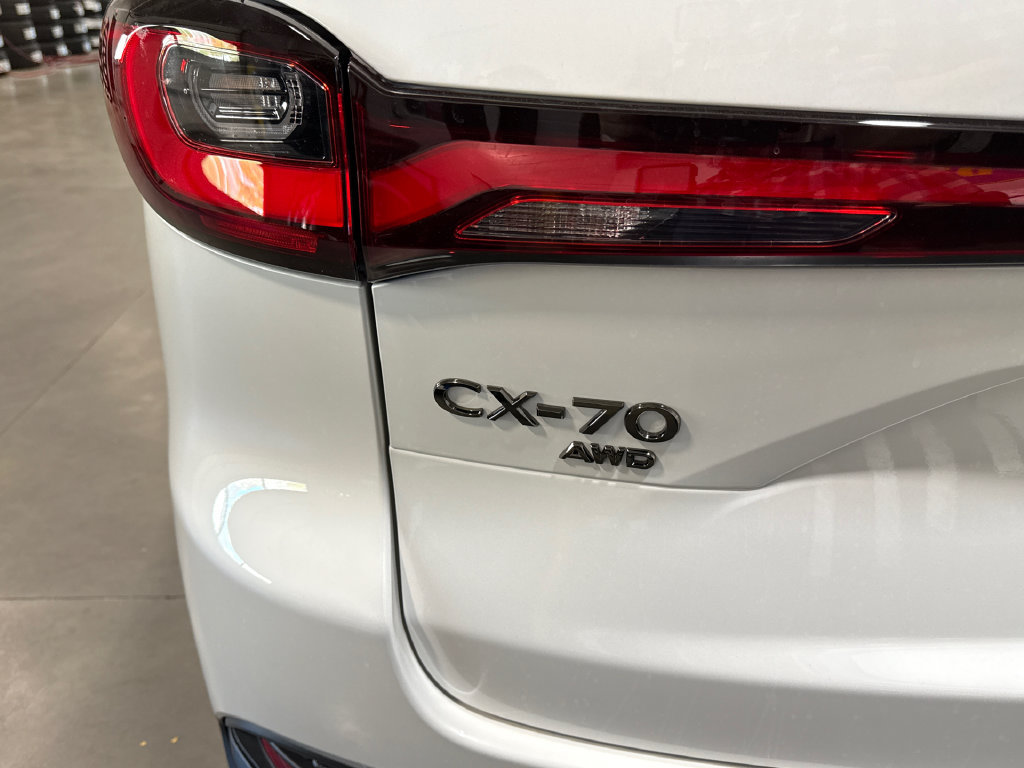 New 2026 MAZDA CX-70 3.3 Turbo w/ Preferred Package AWD/4WD image 3