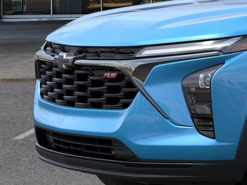 New 2026 Chevrolet Trax RS w/ Sunroof Package FWD image 14