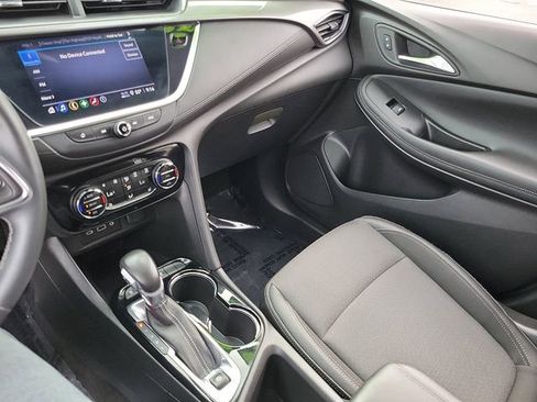 Used 2022 Buick Encore GX Select image 16