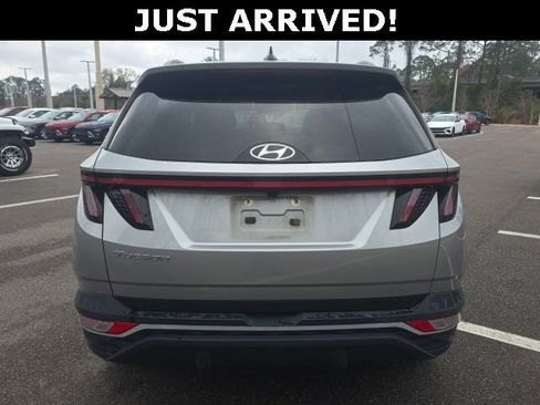Certified 2022 Hyundai Tucson SEL w/ Convenience Package image 4