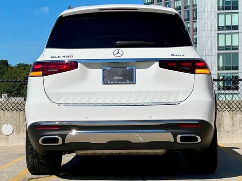 Certified 2026 Mercedes-Benz GLS 450 4MATIC image 6