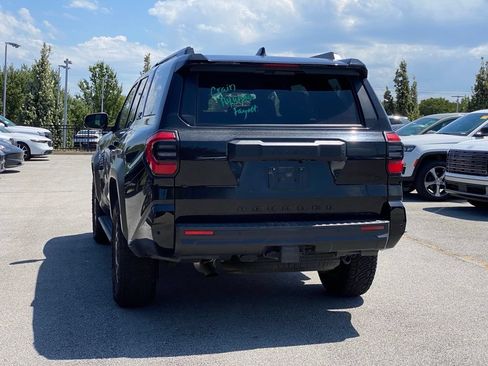 Used 2025 Toyota 4Runner TRD Off-Road Premium AWD/4WD image 5