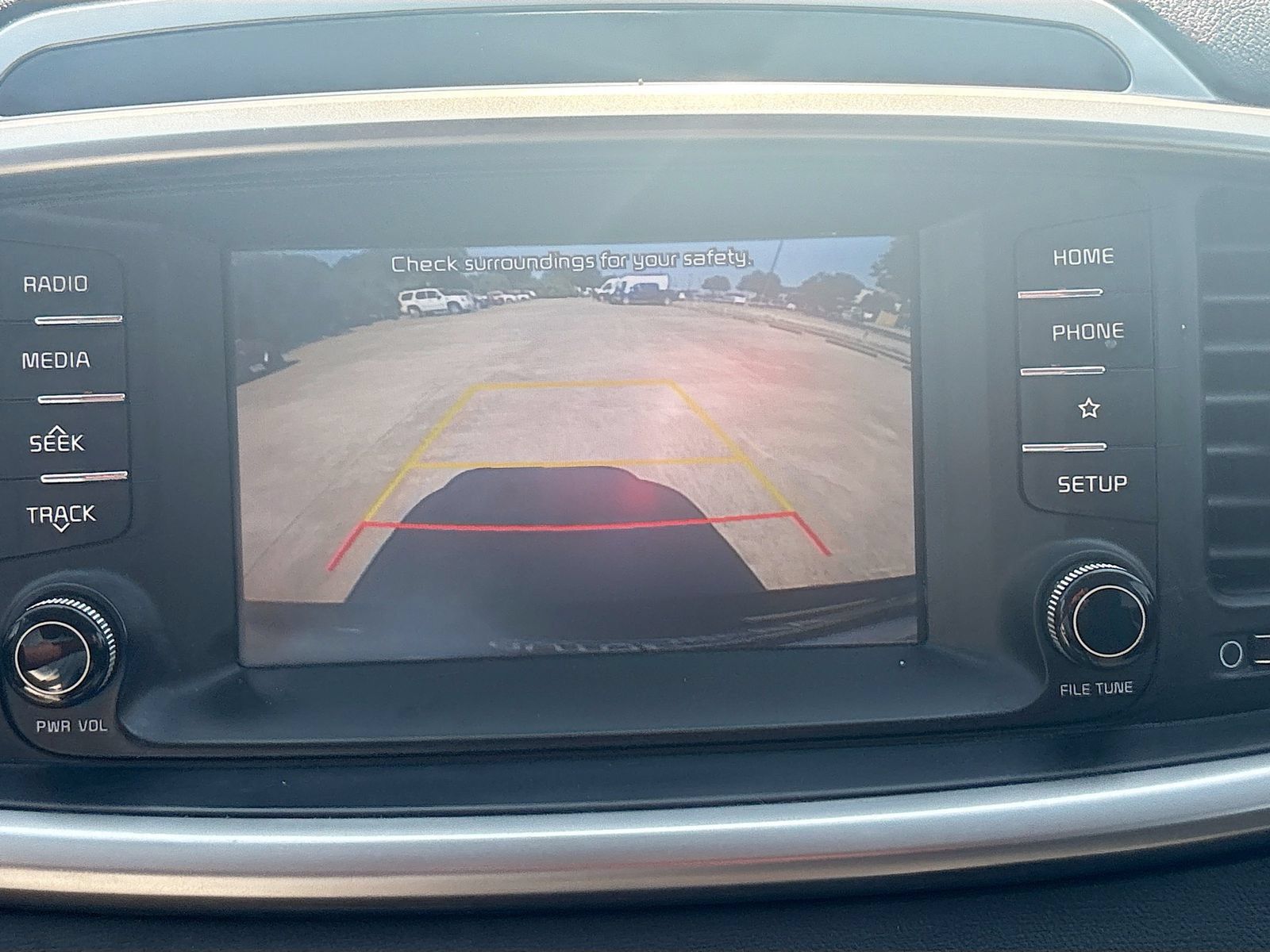 Used 2019 Kia Sorento FWD image 13