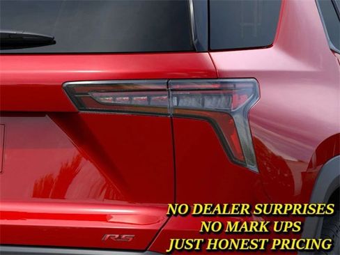 New 2026 Chevrolet Equinox RS image 11
