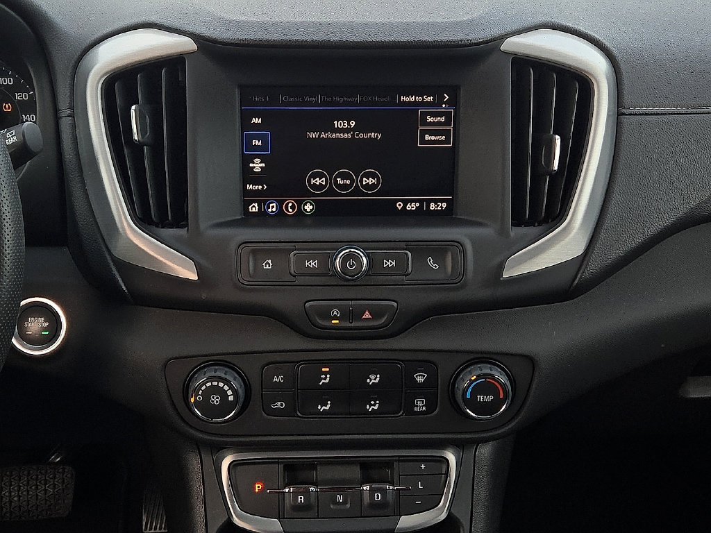 Used 2024 GMC Terrain SLE AWD/4WD image 11