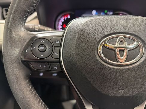Used 2023 Toyota RAV4 XLE Premium AWD/4WD image 24