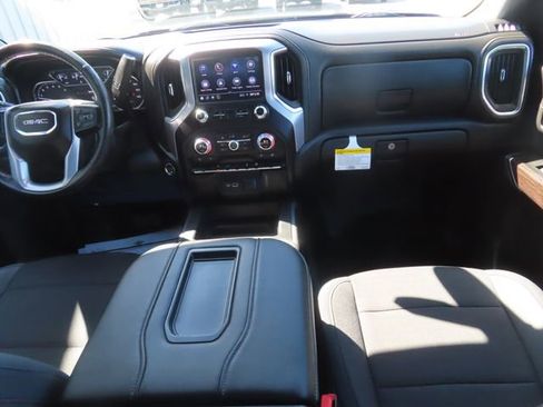 Used 2020 GMC Sierra 1500 Elevation w/ Elevation Value Package image 26
