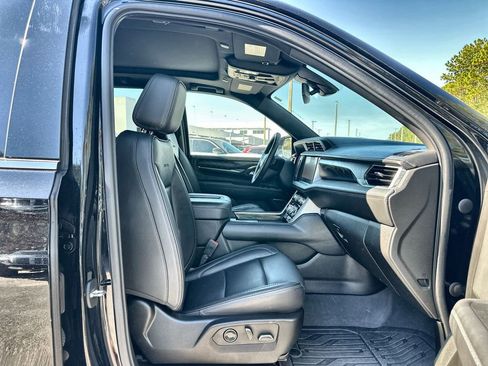 Certified 2021 GMC Yukon Denali image 28