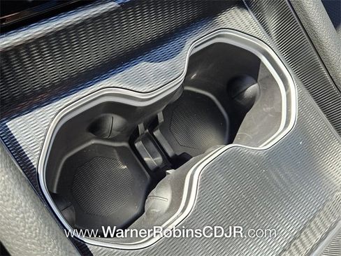 New 2025 Jeep Grand Cherokee Limited w/ Luxury Tech Group II image 25