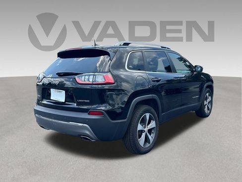 Used 2019 Jeep Cherokee Limited AWD/4WD image 25