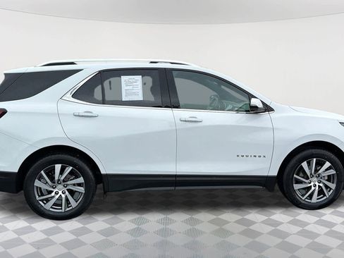 Used 2022 Chevrolet Equinox Premier image 4