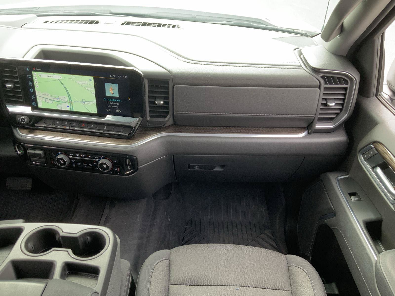 Used 2026 Chevrolet Silverado 1500 LT w/ Z71 Off-Road Package AWD/4WD image 56