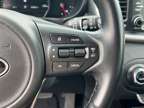Used 2017 Kia Sorento EX w/ EX V6 Premium Package AWD/4WD image 31
