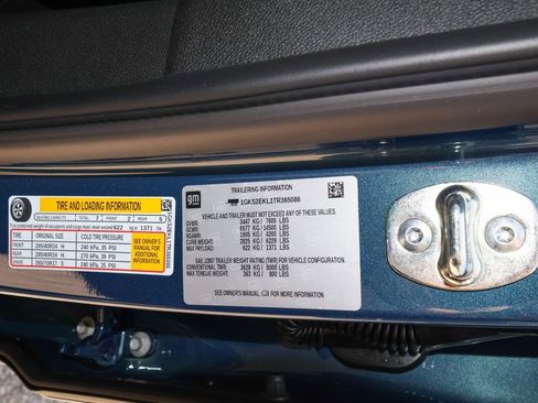 New 2026 GMC Yukon Denali Ultimate w/ LPO, Floor Liner Package AWD/4WD image 43