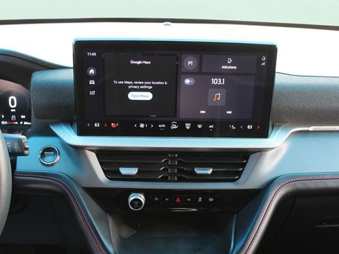 Used 2025 Ford Explorer ST-Line image 27