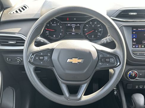 Certified 2023 Chevrolet TrailBlazer LS image 19