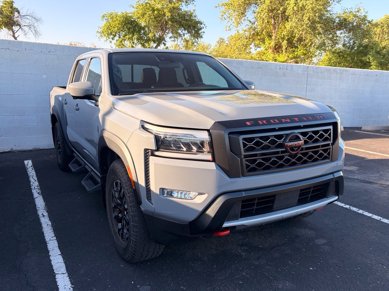 Certified 2022 Nissan Frontier Pro-X RWD image 4