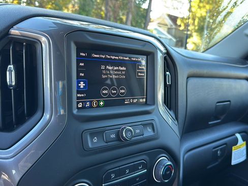 New 2026 Chevrolet Silverado 2500 Custom w/ Custom Value Package image 21