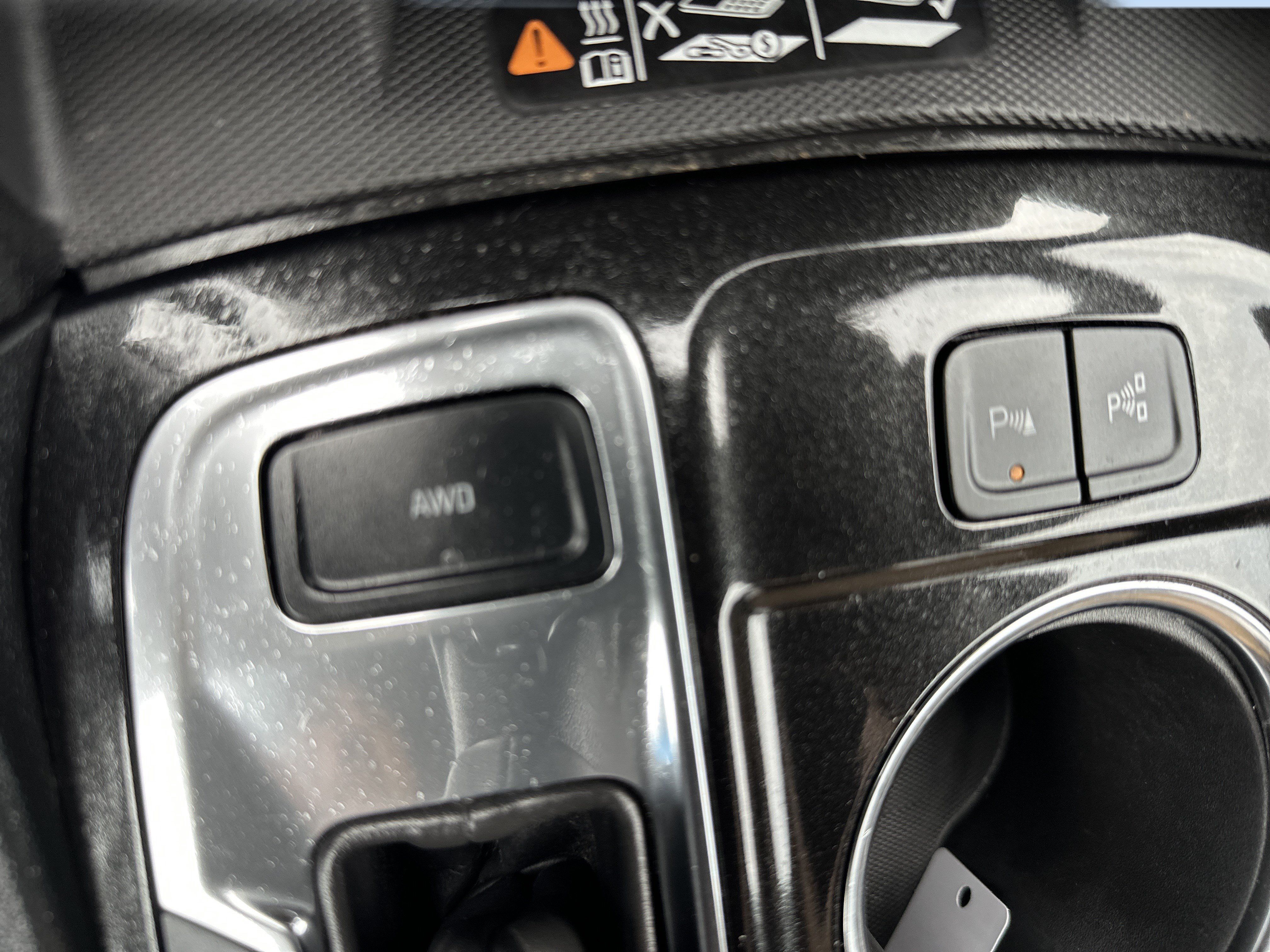 Certified 2024 Chevrolet Equinox Premier AWD/4WD image 17