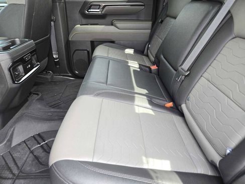 Certified 2024 Chevrolet Silverado 1500 ZR2 w/ Technology Package AWD/4WD image 29