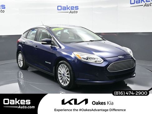 Used 2016 Ford Focus Electric Hatchback w/ Exterior Protection Package image 1