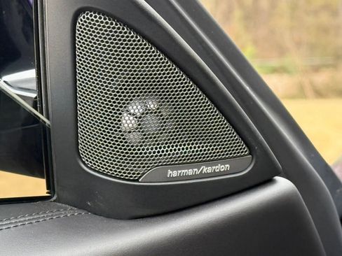 Used 2020 BMW M4 Coupe w/ Competition Package image 29