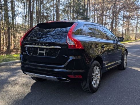 Used 2015 Volvo XC60 T5 Premier image 10